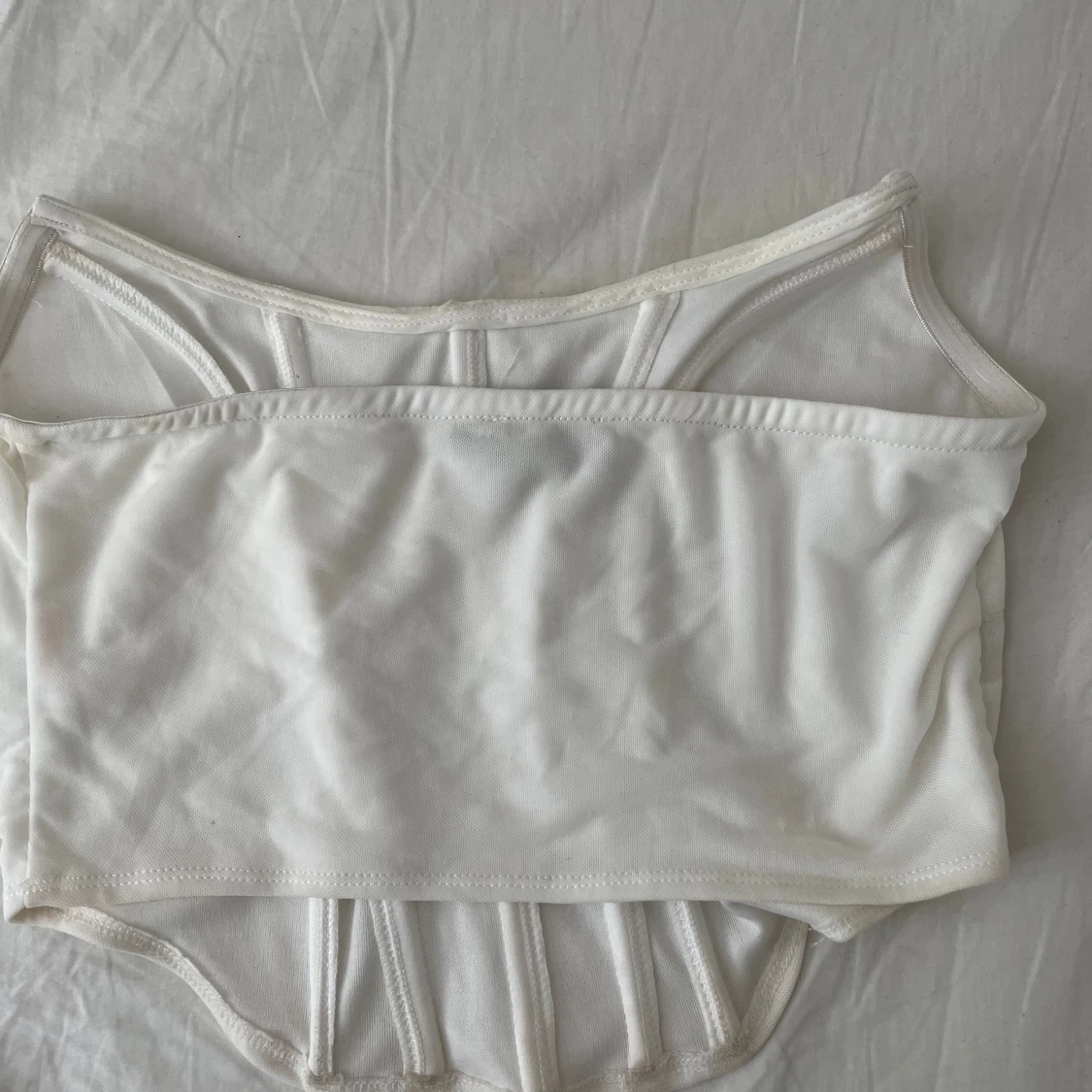 PRETTYLITTLETHING topp 36 - 90