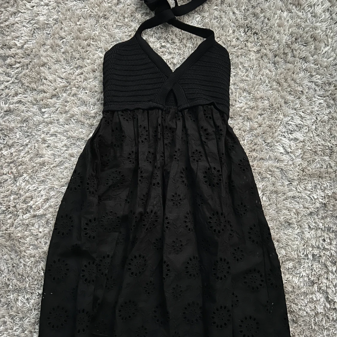 Halterneck klänning från zara