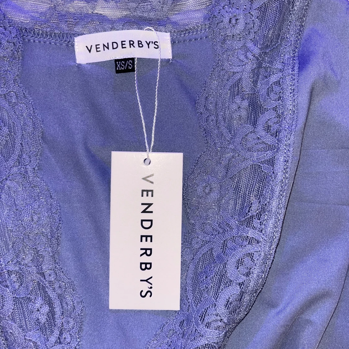 Blå spetströja - 91