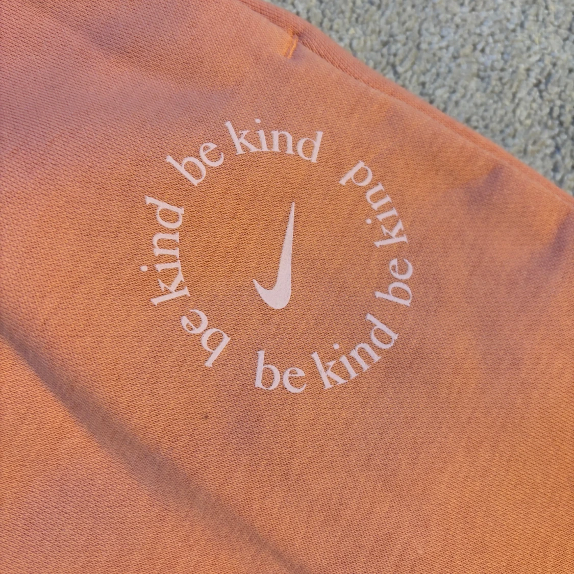 Nike Utsvängda mjukisbyxor  - 93