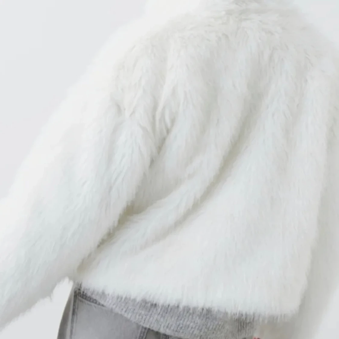 Vit pälsjacka - 91