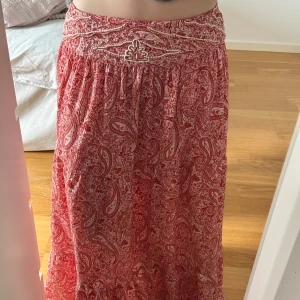 Röd kjol❤️ - Röd kjol från Zara ❤️❤️