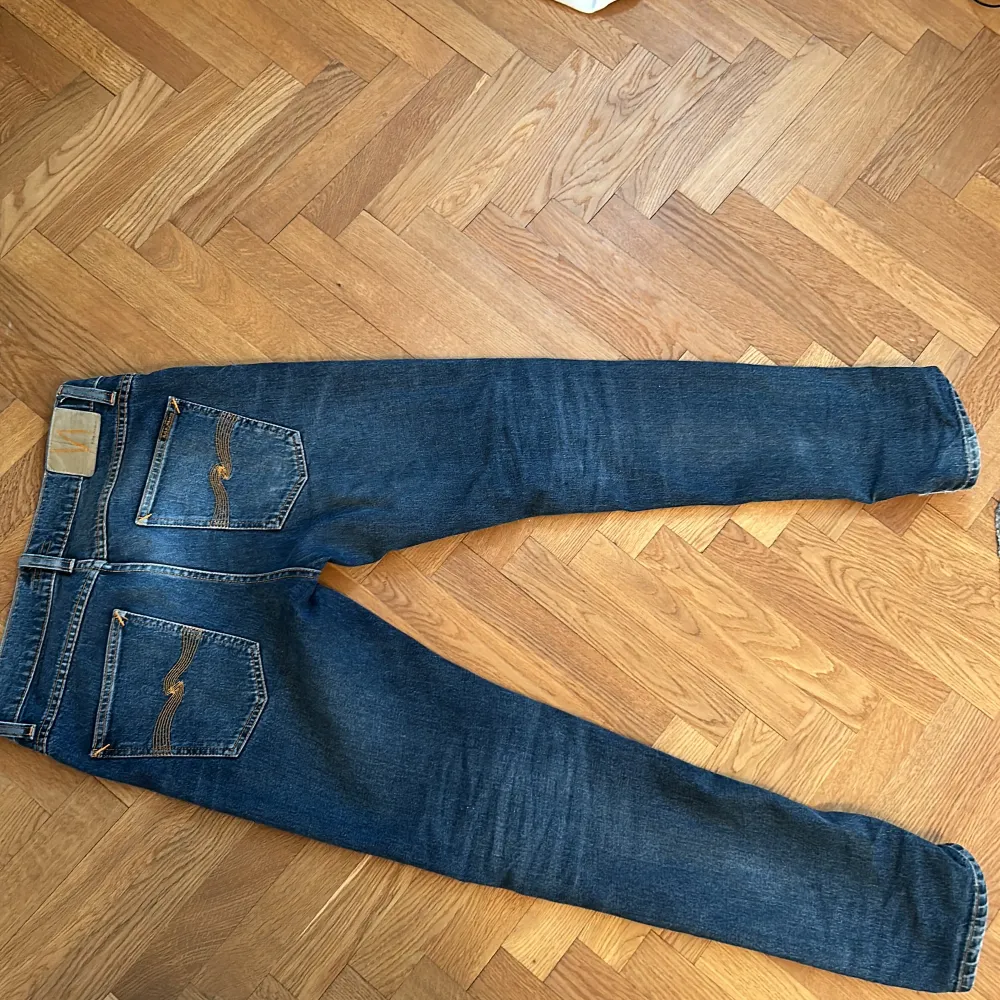 W:30 L32 Modell: Lean Dean Färg: Troubled Sea  Slim Jeans, passar mig som e 177 perfekt men funkar om du är kortare. De är inte alls använda mycket.. Jeans & Byxor.