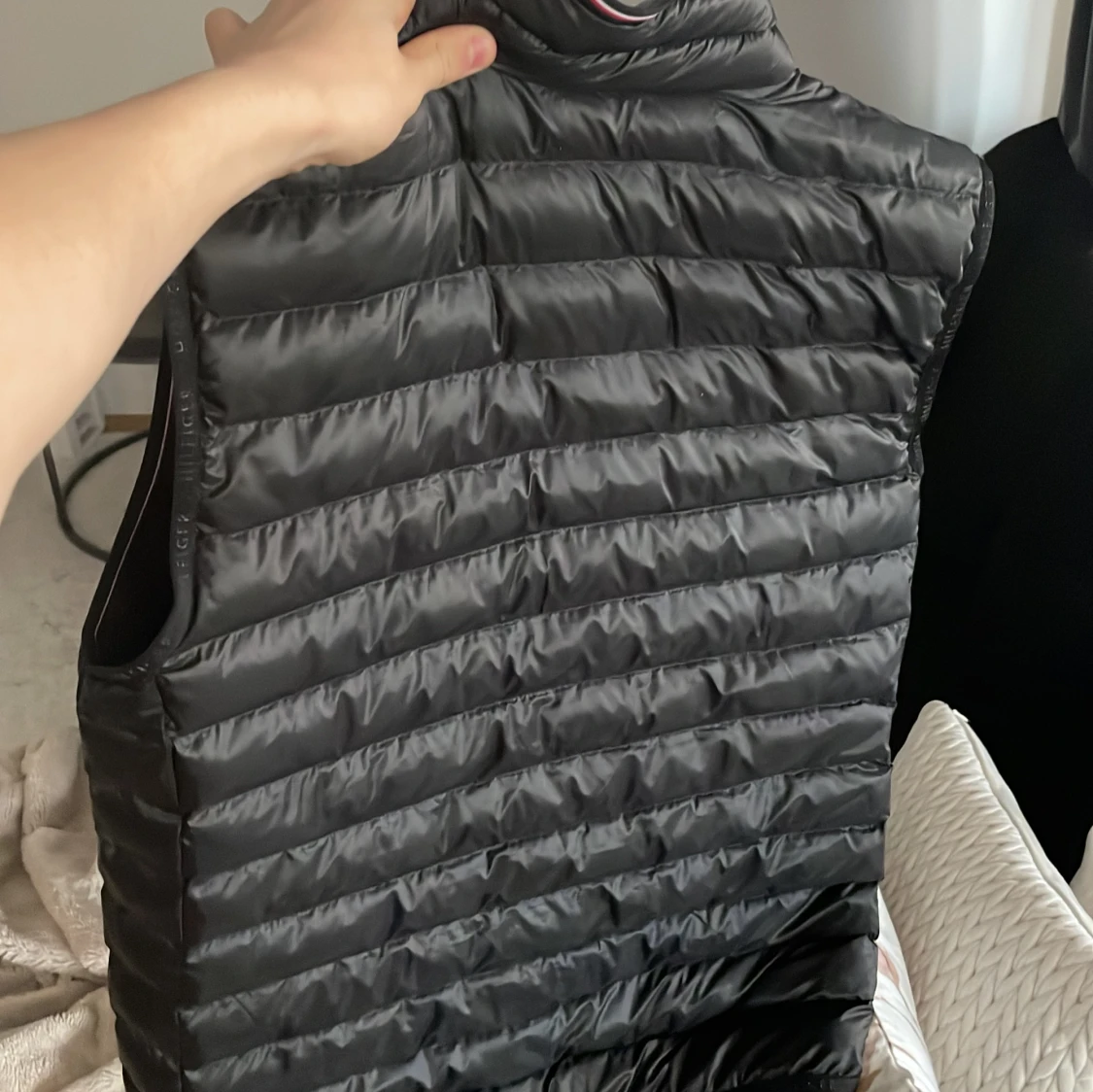 Tommy Hilfiger väst  - 2