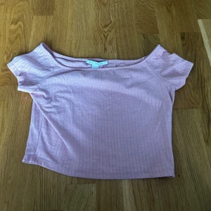 Magtröja från nelly - Snygg magtröja från Nelly. Passar mer xs