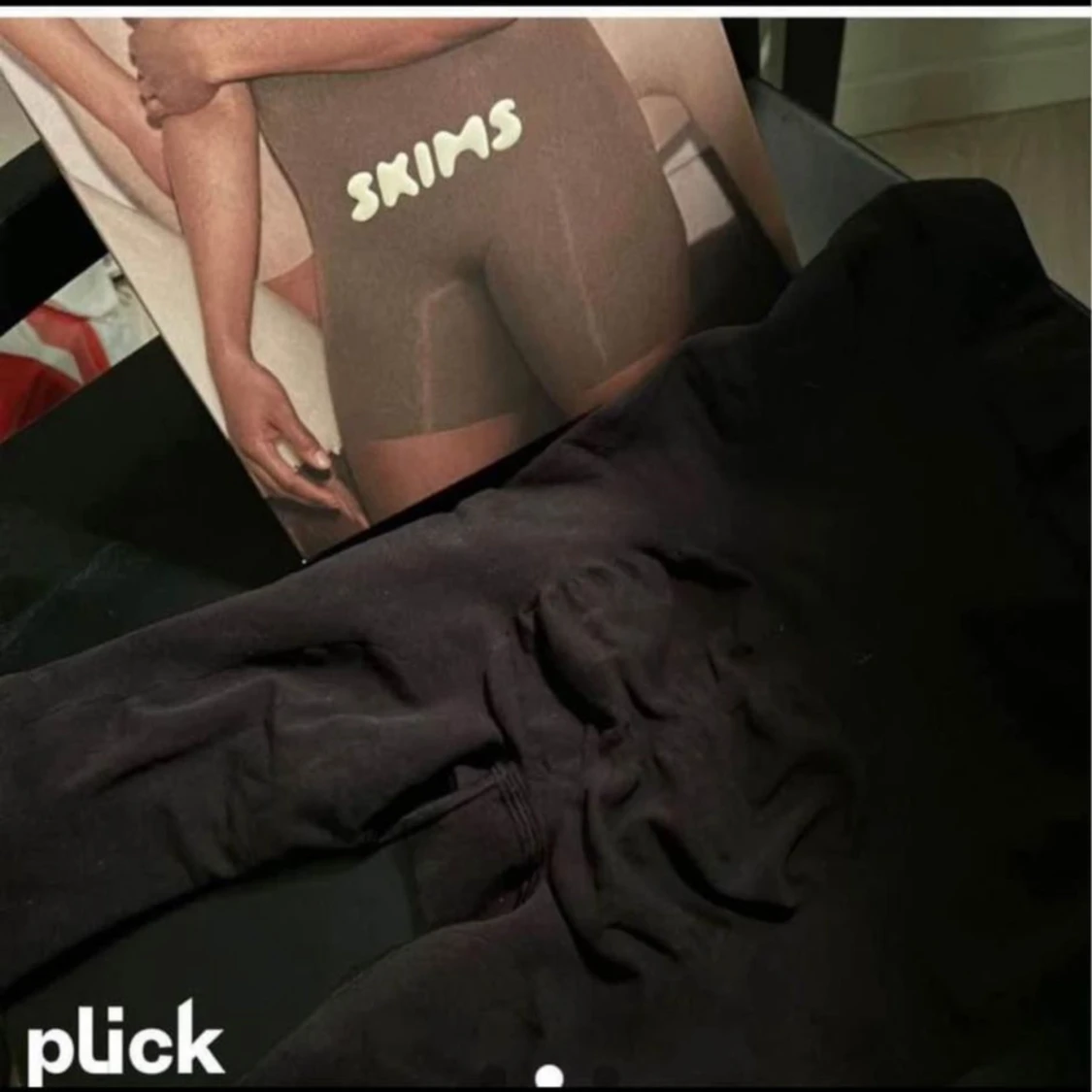 Skims shape wear  - 90