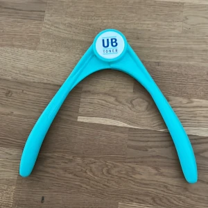 Upper body resistance training - arm tränare - För tränning och för att gymma hemma Ord pris 200 Använder inte längre Gym utrustning