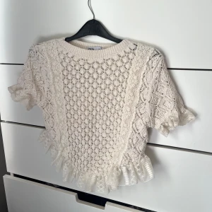 Topp🎀 - Jätte fin stickad tröja från zara🎀