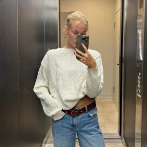 Stickad tröja!  - Klicka ej på köp nu! 🌸🥂