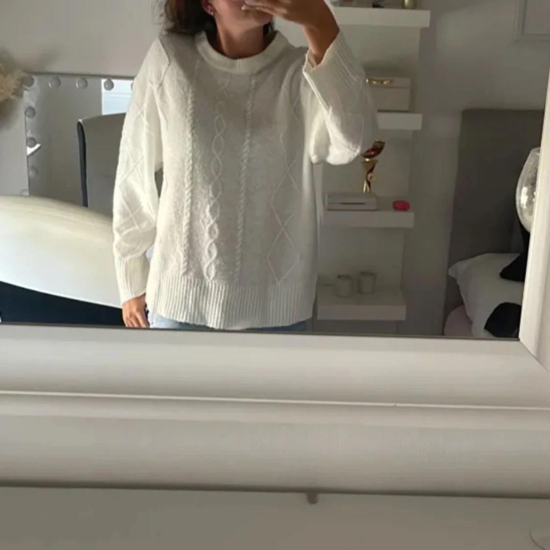 Vit stickad tröja  - 90