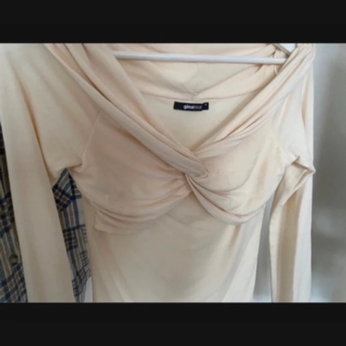 Off shoulder topp - 90