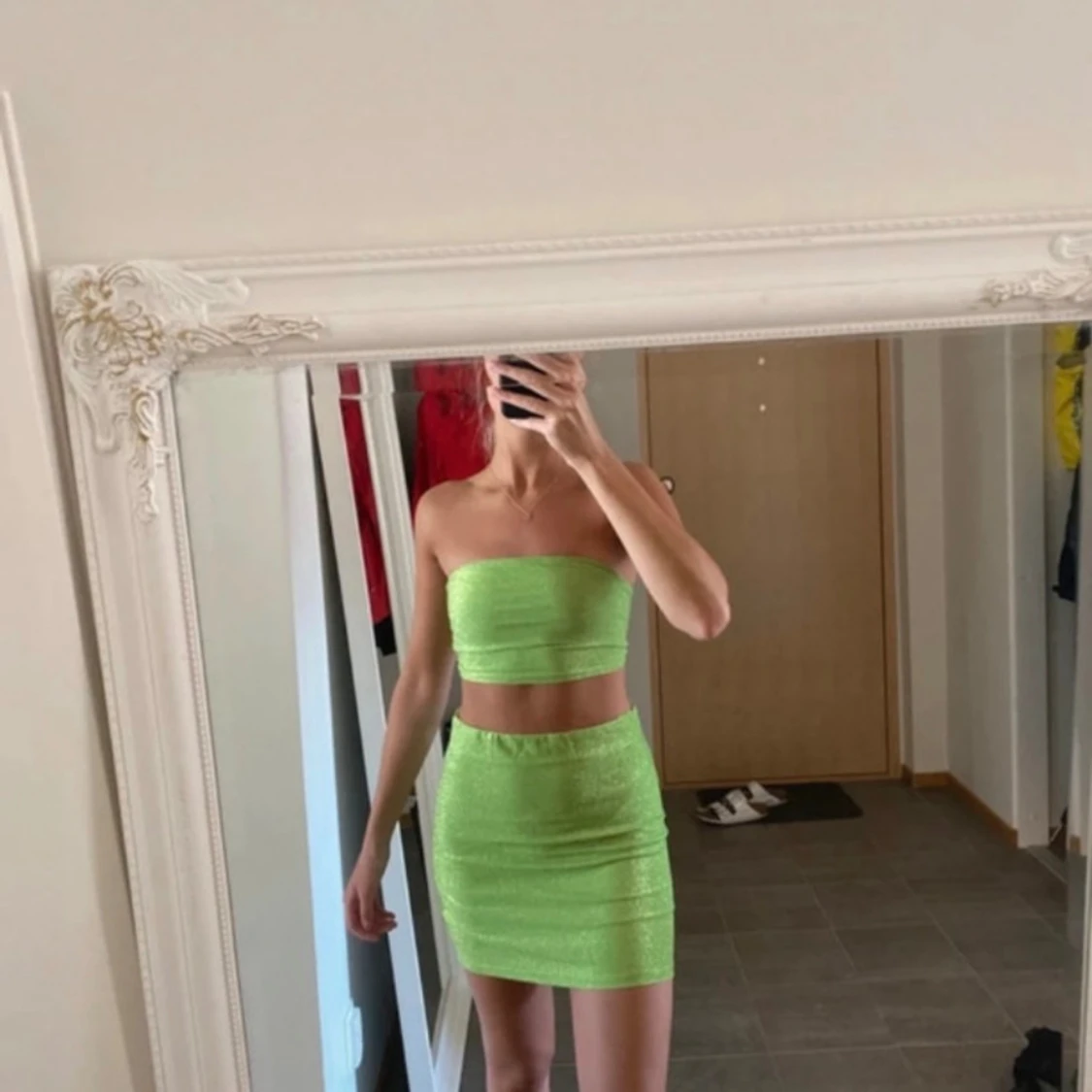 Grönt glittrigt set