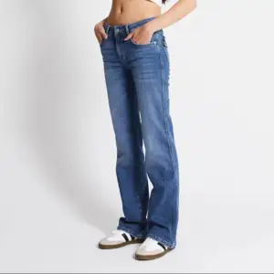 Jeans från Lager 157 som inte kommer till användning, är i strl Xs Full🤍
