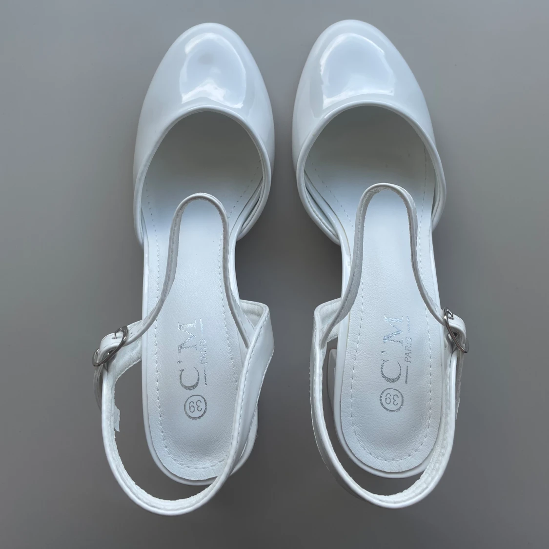 Vita Klackskor  - 91