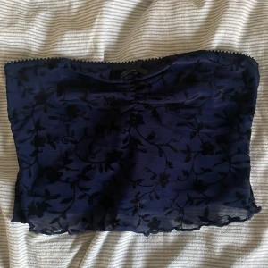 Topp - Så fin tubtopp, perfekt till sommaren, passar storlek XS/S🥰