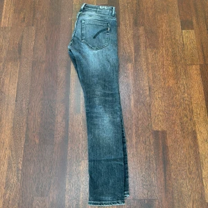 Dondup jeans  - Säljer mina dondup jeans i bra skick storlek w32 