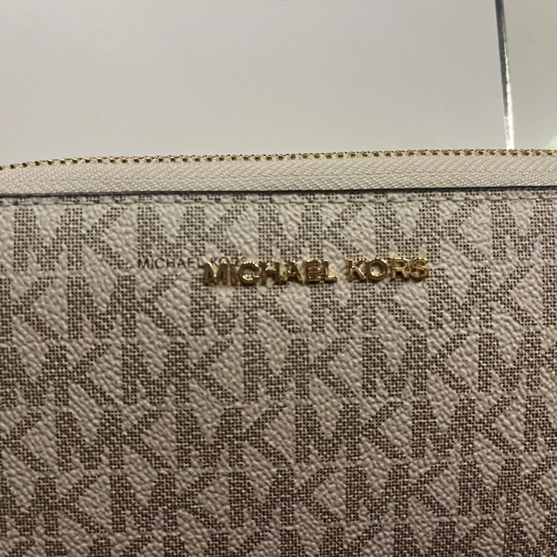 Äkta Michael kors  - 90