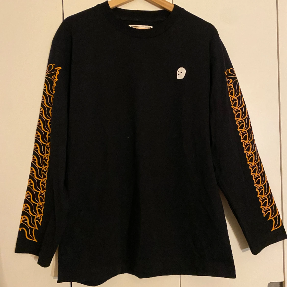 Youth In balaclava L/S