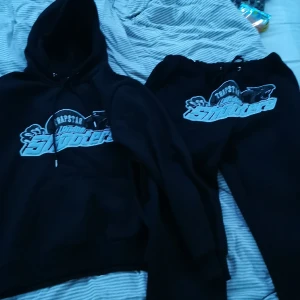 Trapstar shooters tracksuit - Fin trapstar London shooters tracksuit aldrig använd 