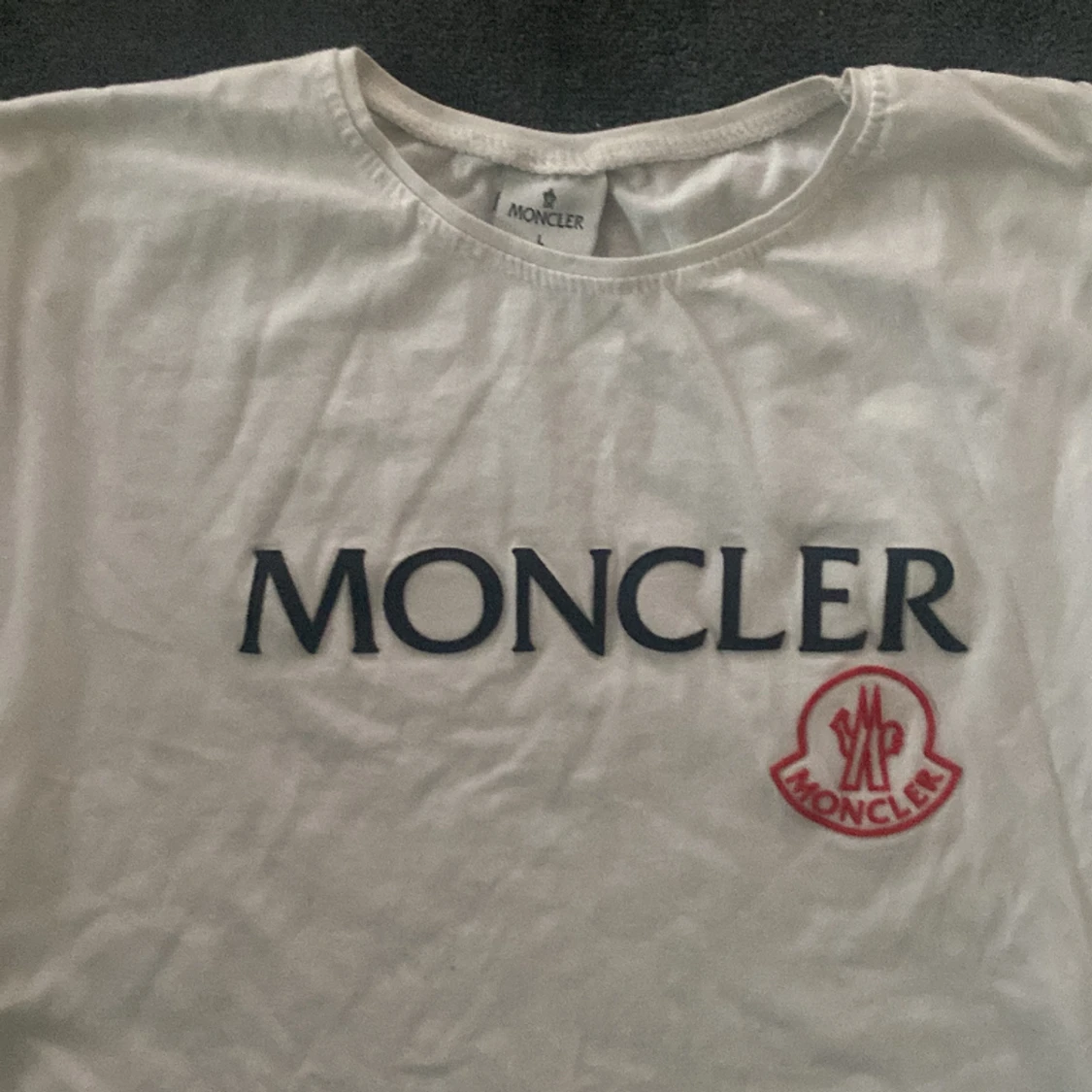 Moncler t-shirt  - 90