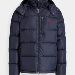 Ralph lauren jacka bytes - Bud eller byte mot Ralph lauren cardigan  Skriv för bilder och eventuella byten eller bud👍