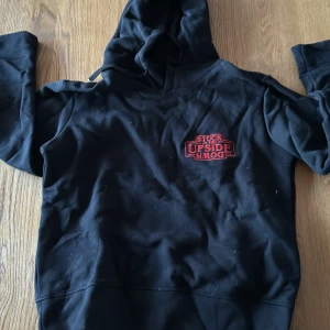 Stranger things hoddie - Stranger things hoddie st xs, aldrig använd