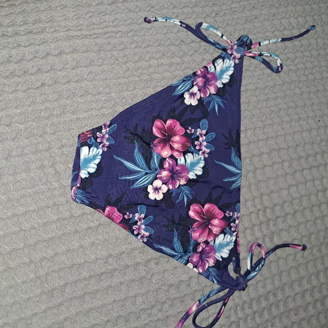 Blommig bikini underdel  - 90