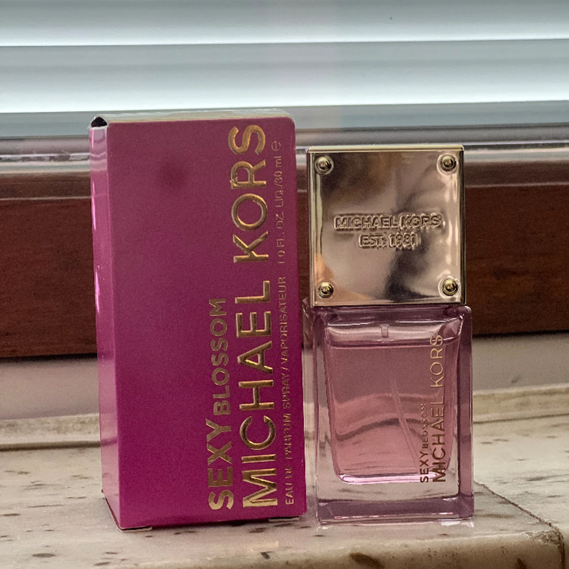 Michael kors sexy blossom 