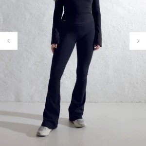 Tall Yogapants - Yogapants från Mklifestyle i Tall!  Supersköna och väldigt nya men används för sällan🙈  Nypris 549kr