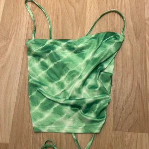Topp💚 - Jättefin topp som aldrig har kommit till användning🥰