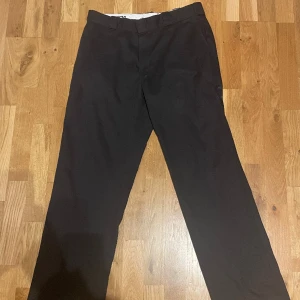 Dickies 874 - Dickies byxor 874 storlek 34/32  Kan ta prisförslag