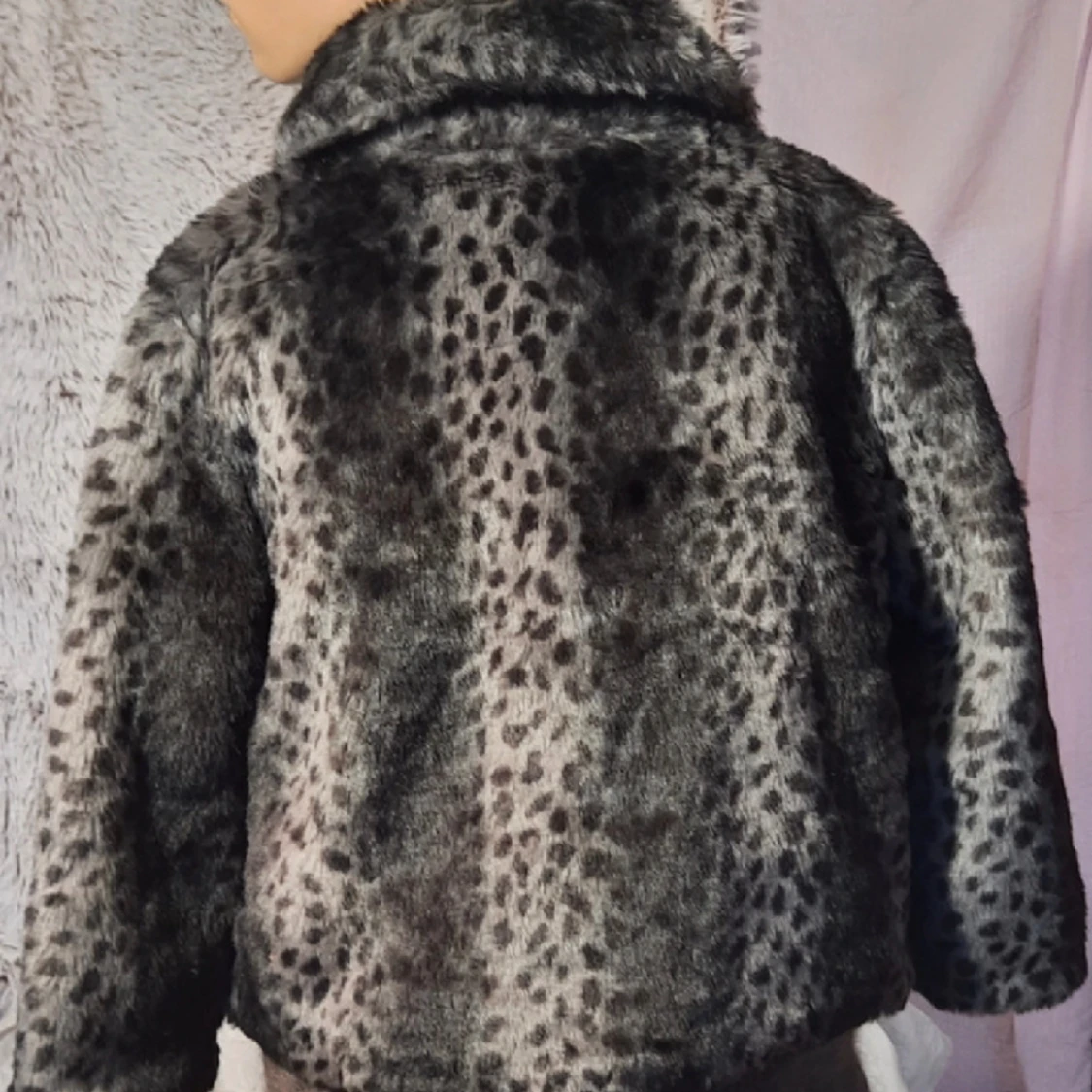 Leopard pälsjacka - 90