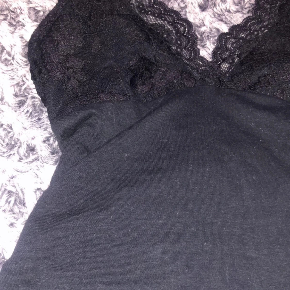 svart jätte fint linne🎀 från shein. inte använd för blev inte till användning.  - 90