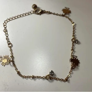 Hello kitty fot link - Säljer denna då jag inte använder den. Säljer för 35kr