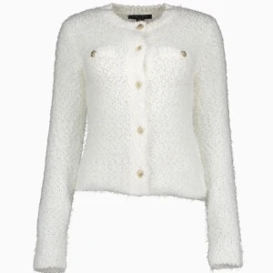 Stickad kofta - Säljer nu min nästan helt oanvända kofta. Kommer inte till användning så ofta därav säljer jag. Nypris 299kr