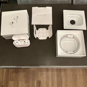 Helt nya airpods pro 2 usb-c - Helt nya