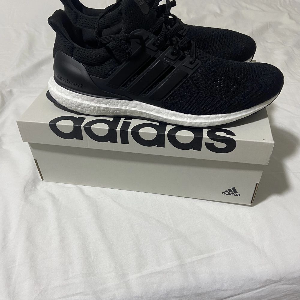 Adidas ultra 2024 boost pris