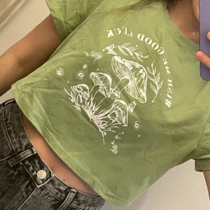 T-shirt  - New without tags it’s really good 