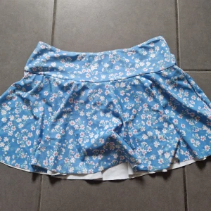 Minikjol baddräkt  - Lycra tyg Med insydda trosor 