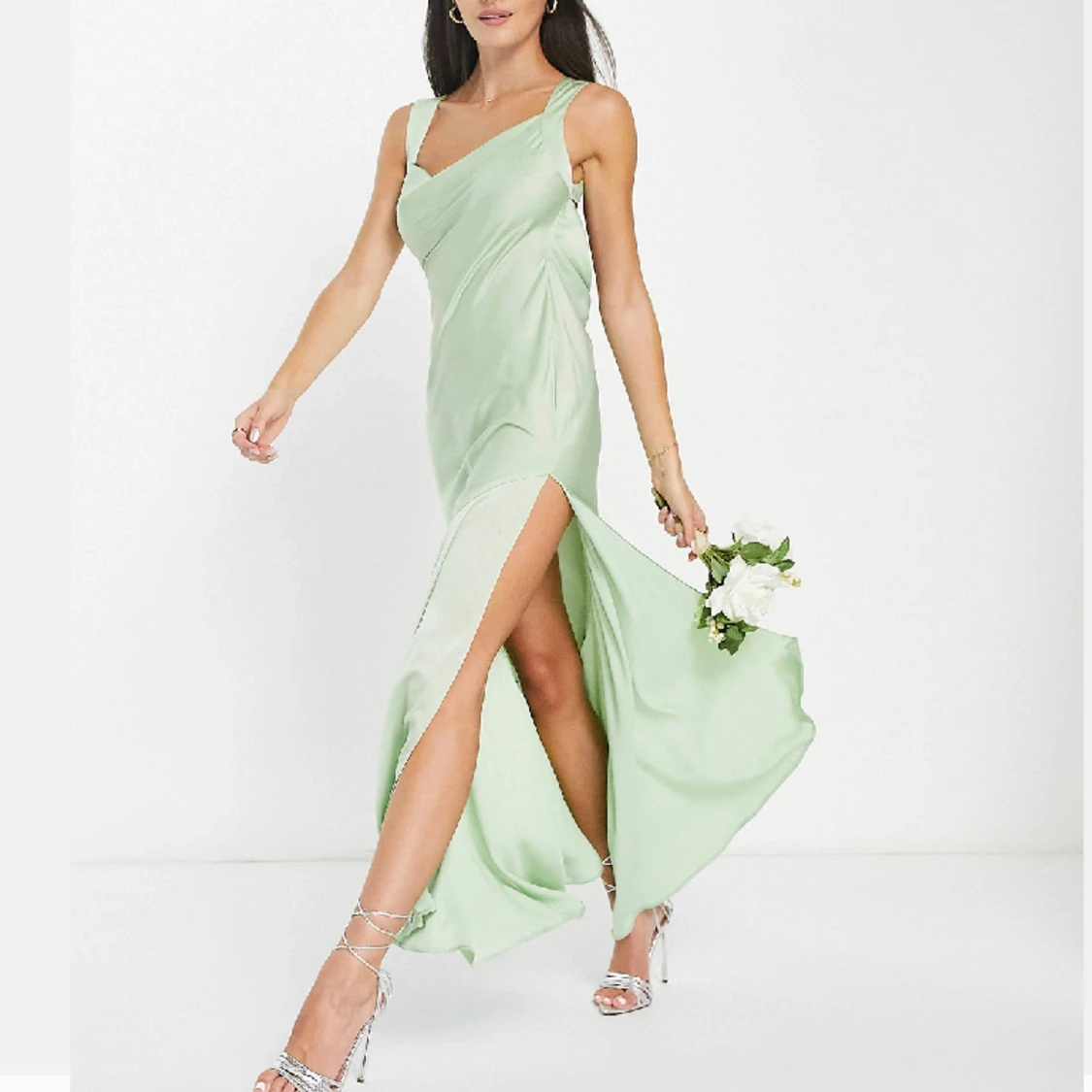 Balklänning grön satin - 91