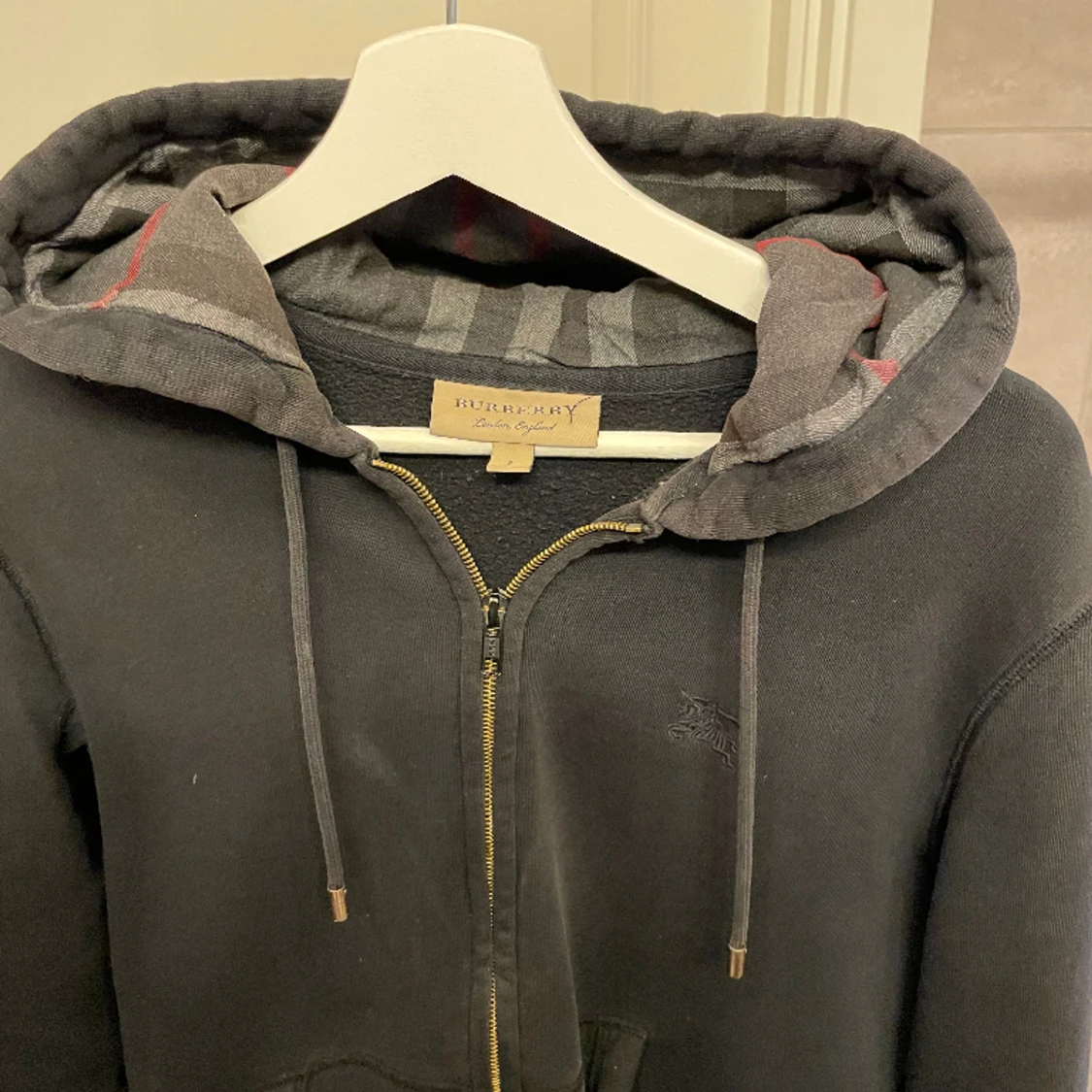 Burberry zip hoodie 