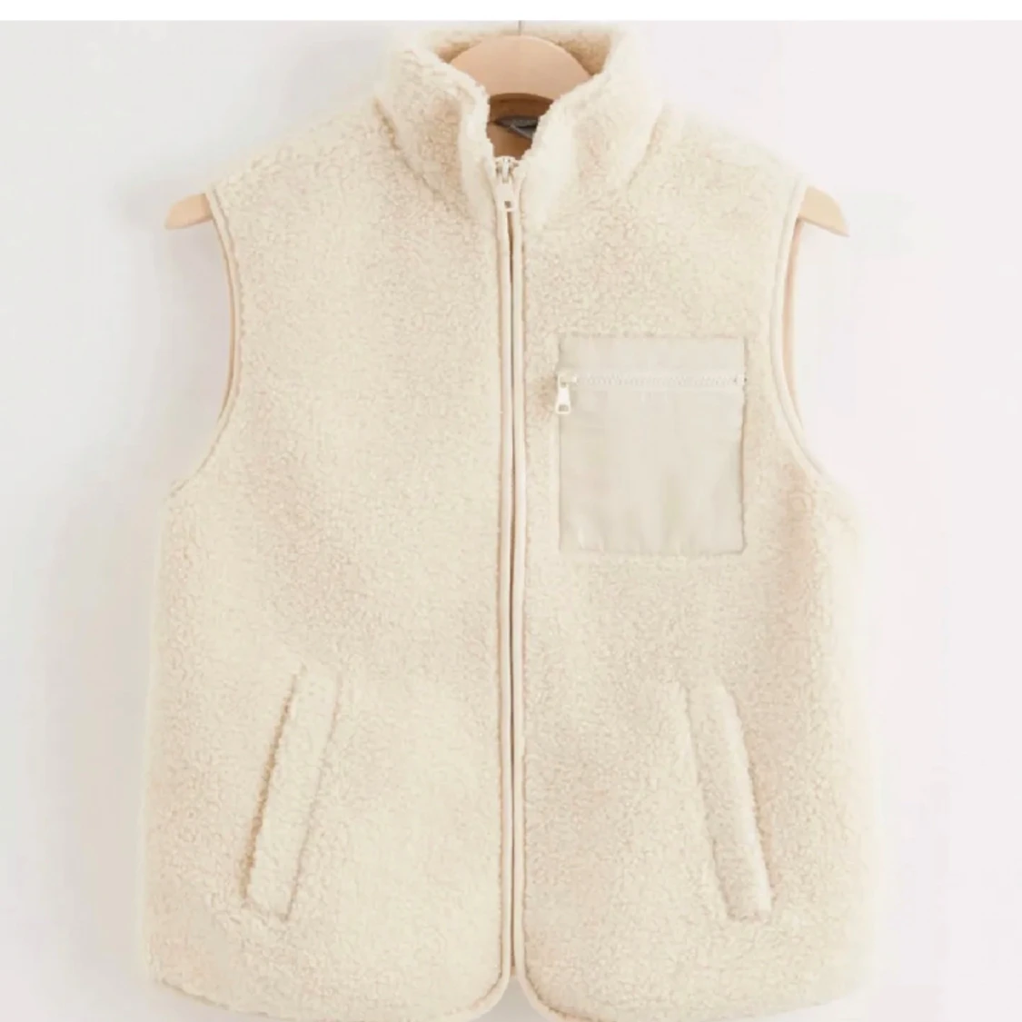 Teddy väst Lindex  - 90