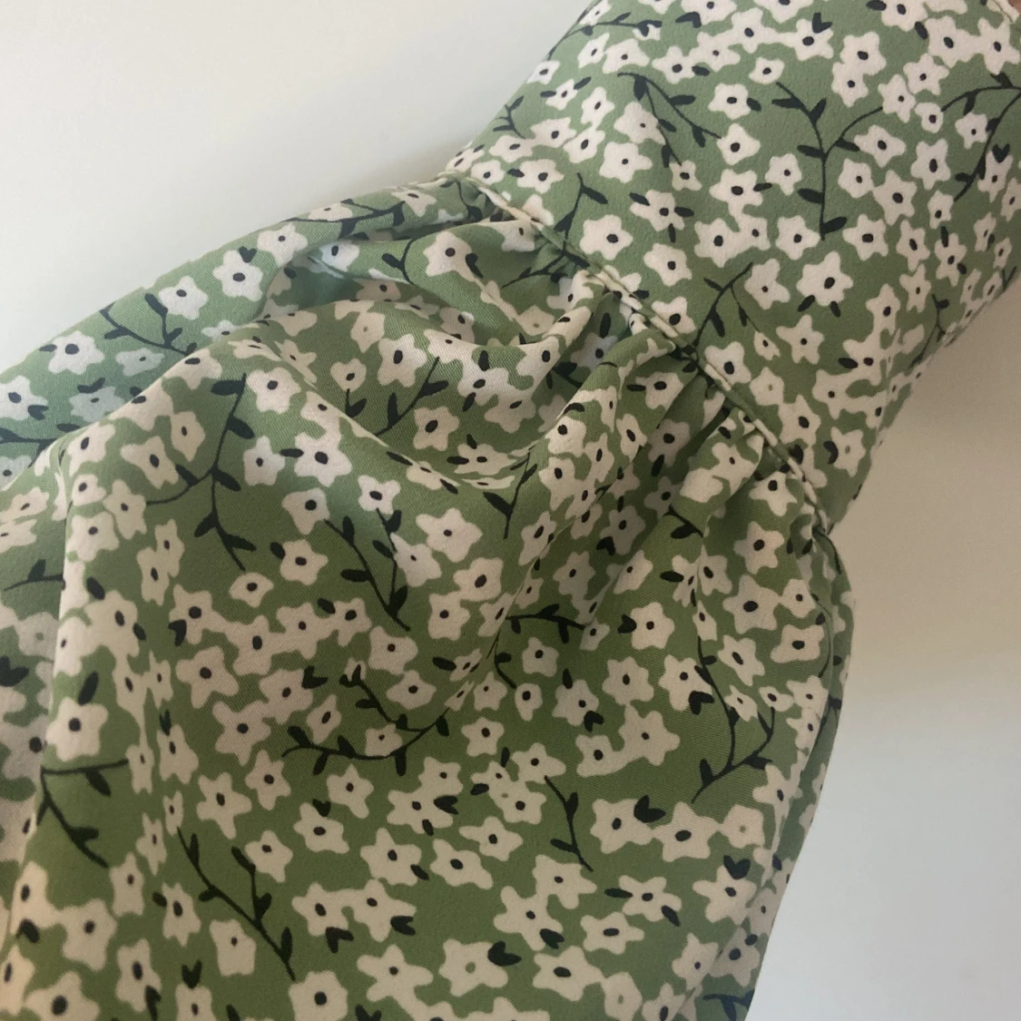 Blommig skjorta/blus - 91