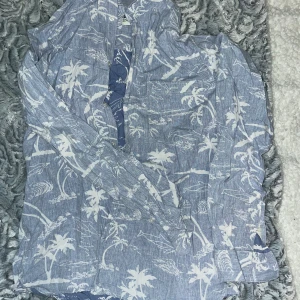Skjorta palmer - Storlek L