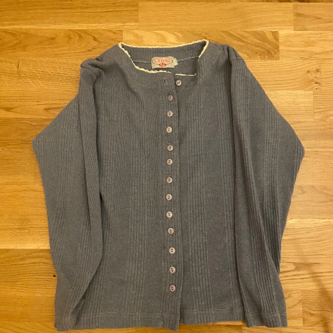 Gullig Coquette kofta/tröja