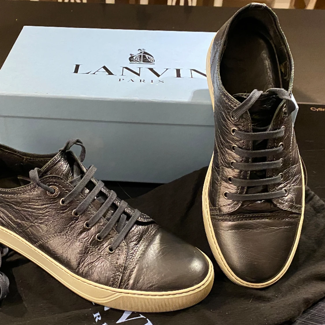 Lanvin bytes eller säljes 
