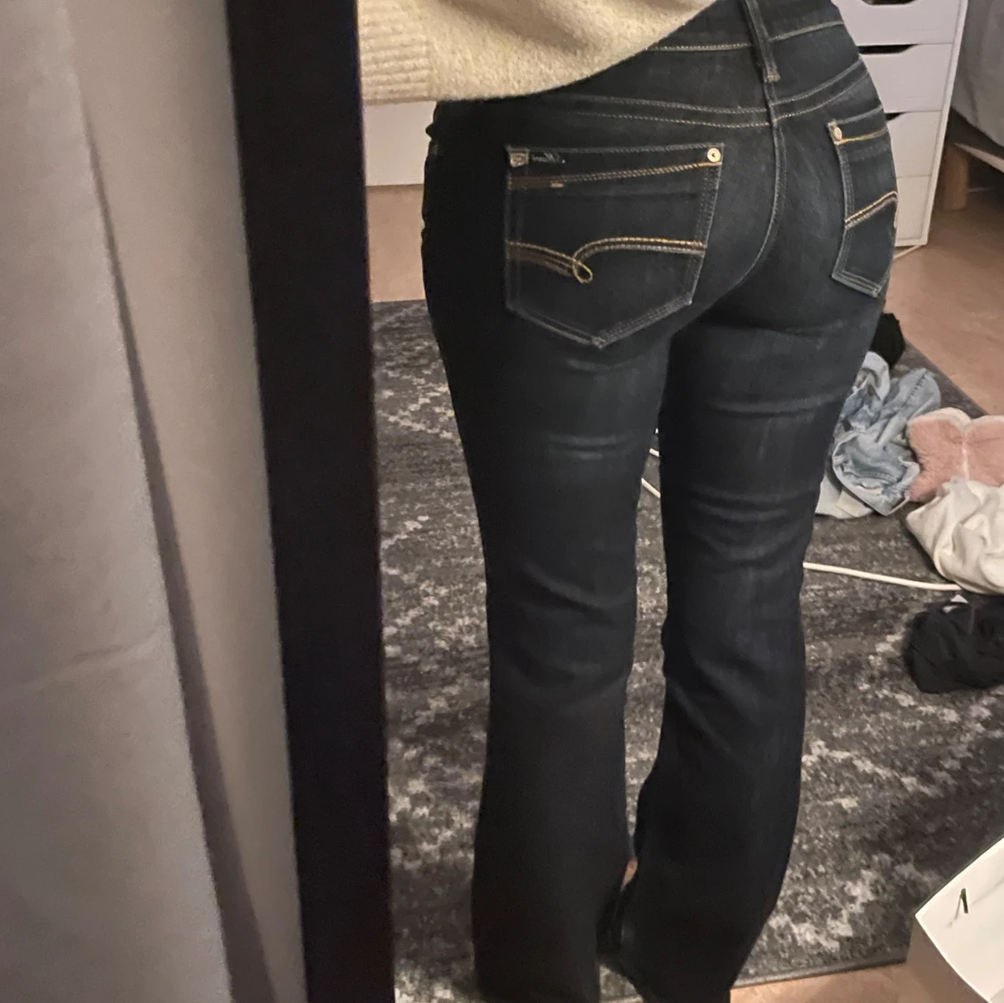 Lågmidjade bootcut