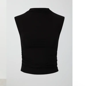 ginatricot - Säljer denna fina ginatricot topp 