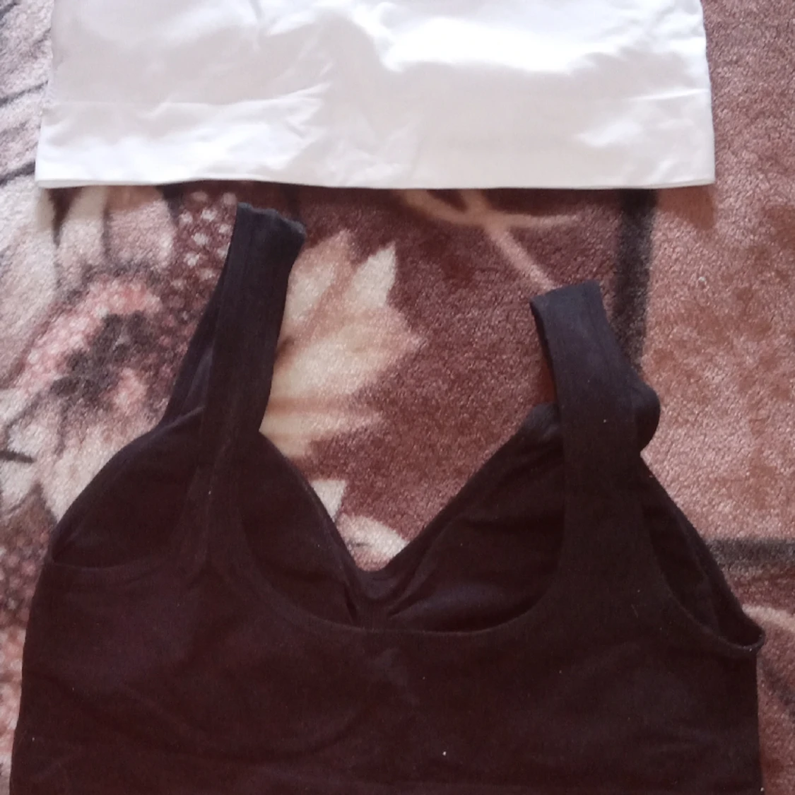 BH svart och vit stl XL . - 90