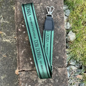 NY axelrem från Don Donna - Helt ny. Förlängningsbar. 